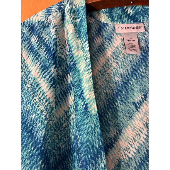 Catherines-1X Blue & White Chevron Print Kimono Topper-Artsy-Beach-Resort - Picture 4 of 7